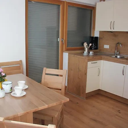 Maurerhof Apartment